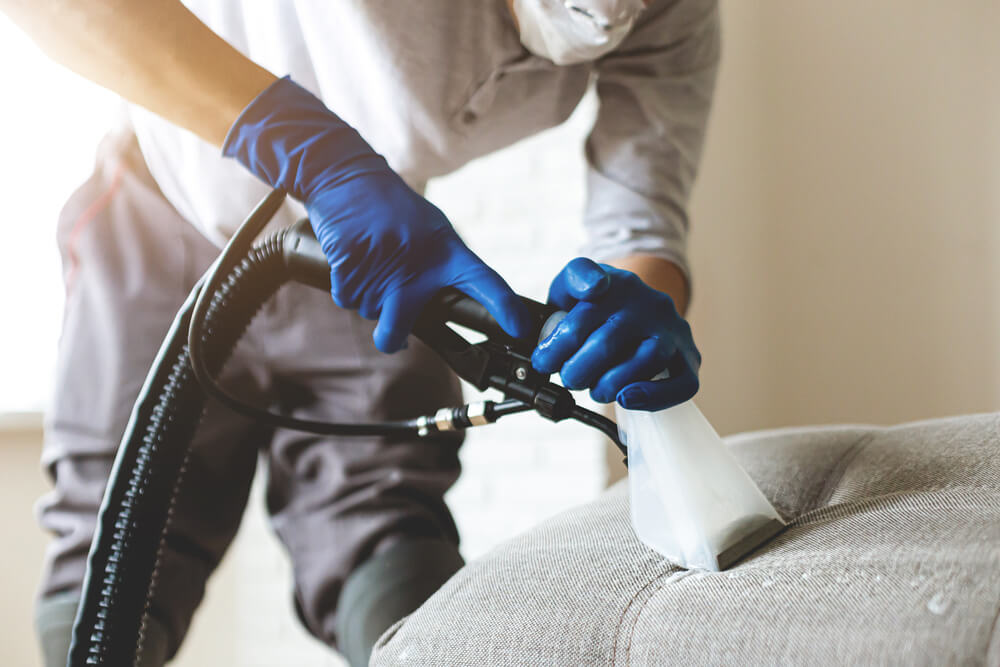 ppe hand cleaning with vacuum